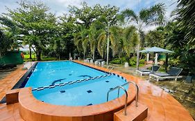 Tishan Holiday Resort